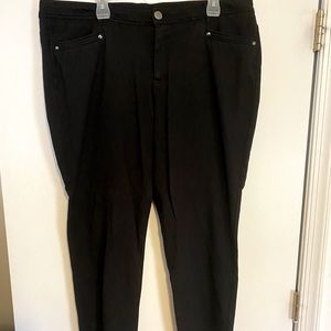 CJ Banks Black Tapered Pant Size 18W
